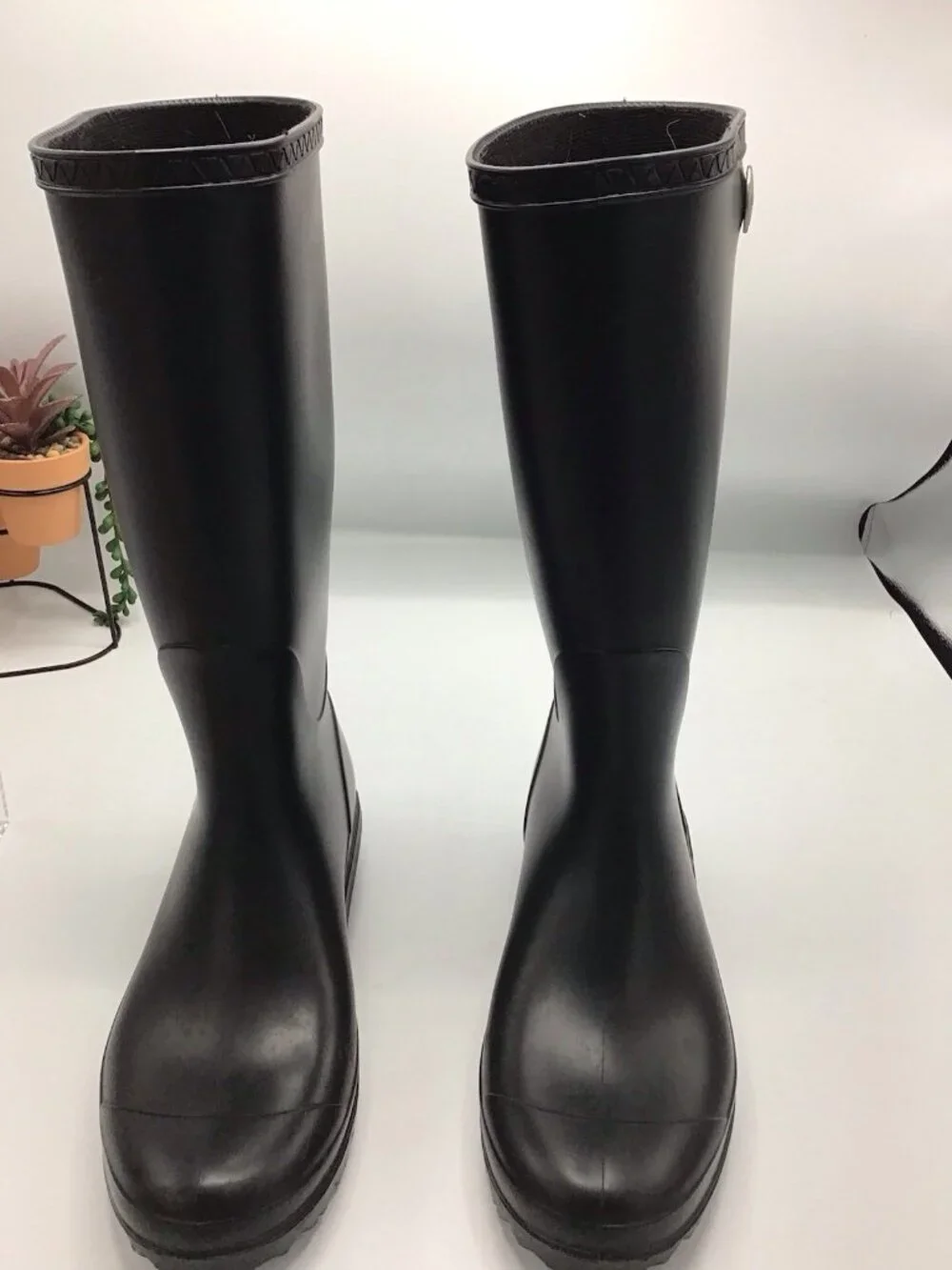 UGG SHELBY MATTE BLACK RUBBER SHEARLING TALL RAINBOOTS WOMEN'S SIZE US 8